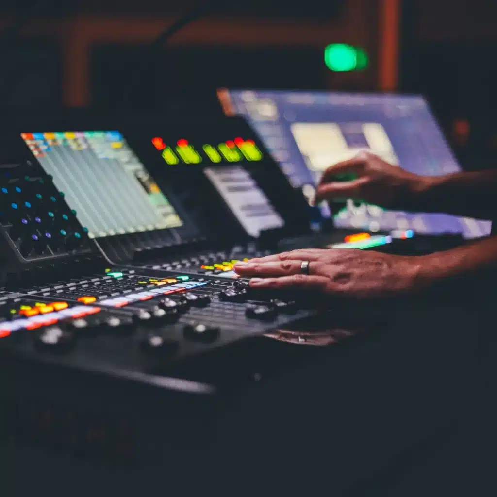 Mezcla y Masterización: La Guía Completa